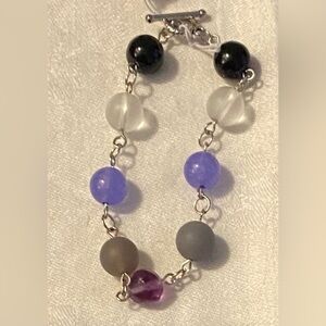 Multiple crystal bracelet
